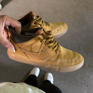 Nike SB Portmore II Mid Top Sneakers